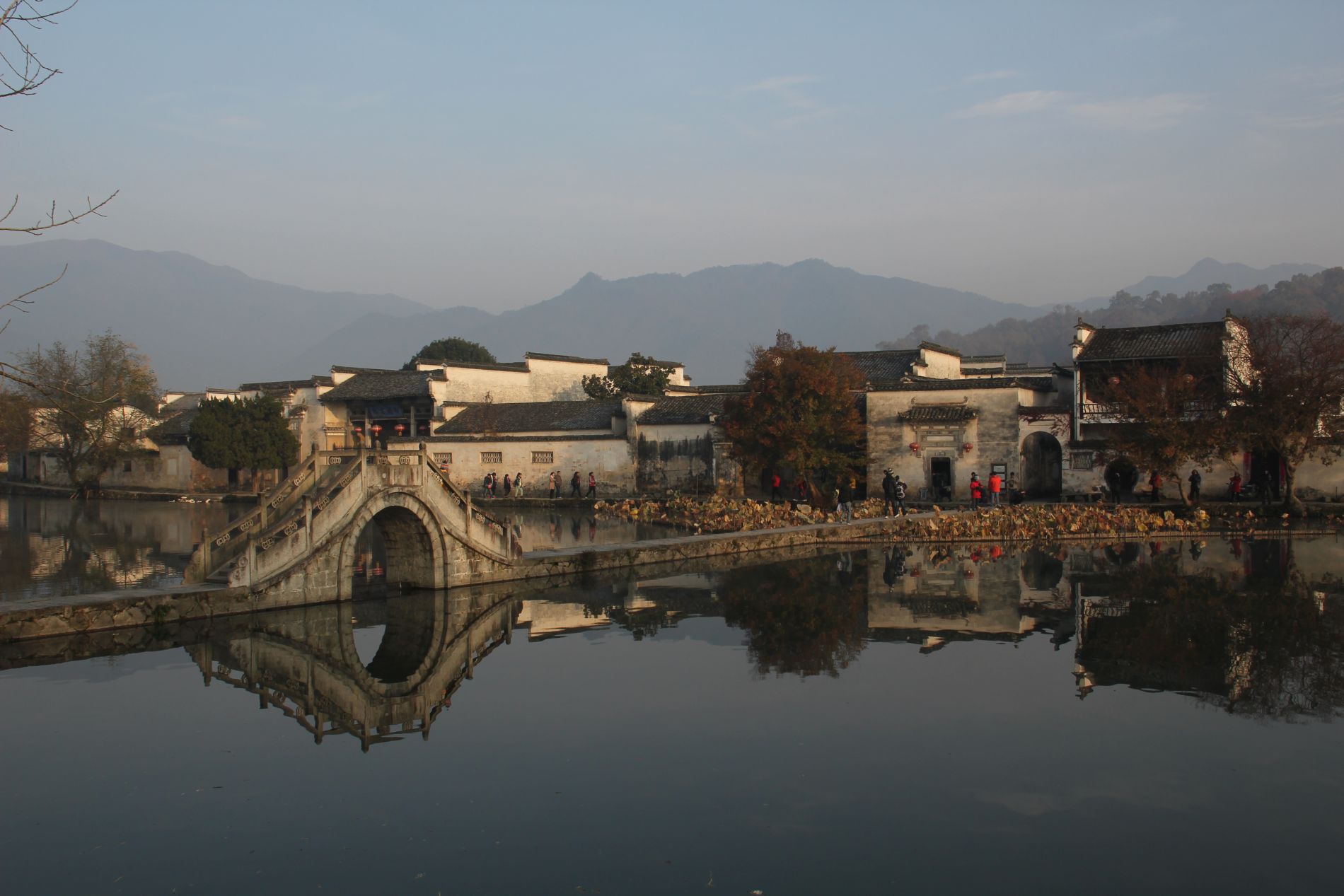 The bridge across Hongcun's South Lake was featured in the opening scene of Crouching Tiger, Hidden Dragon.