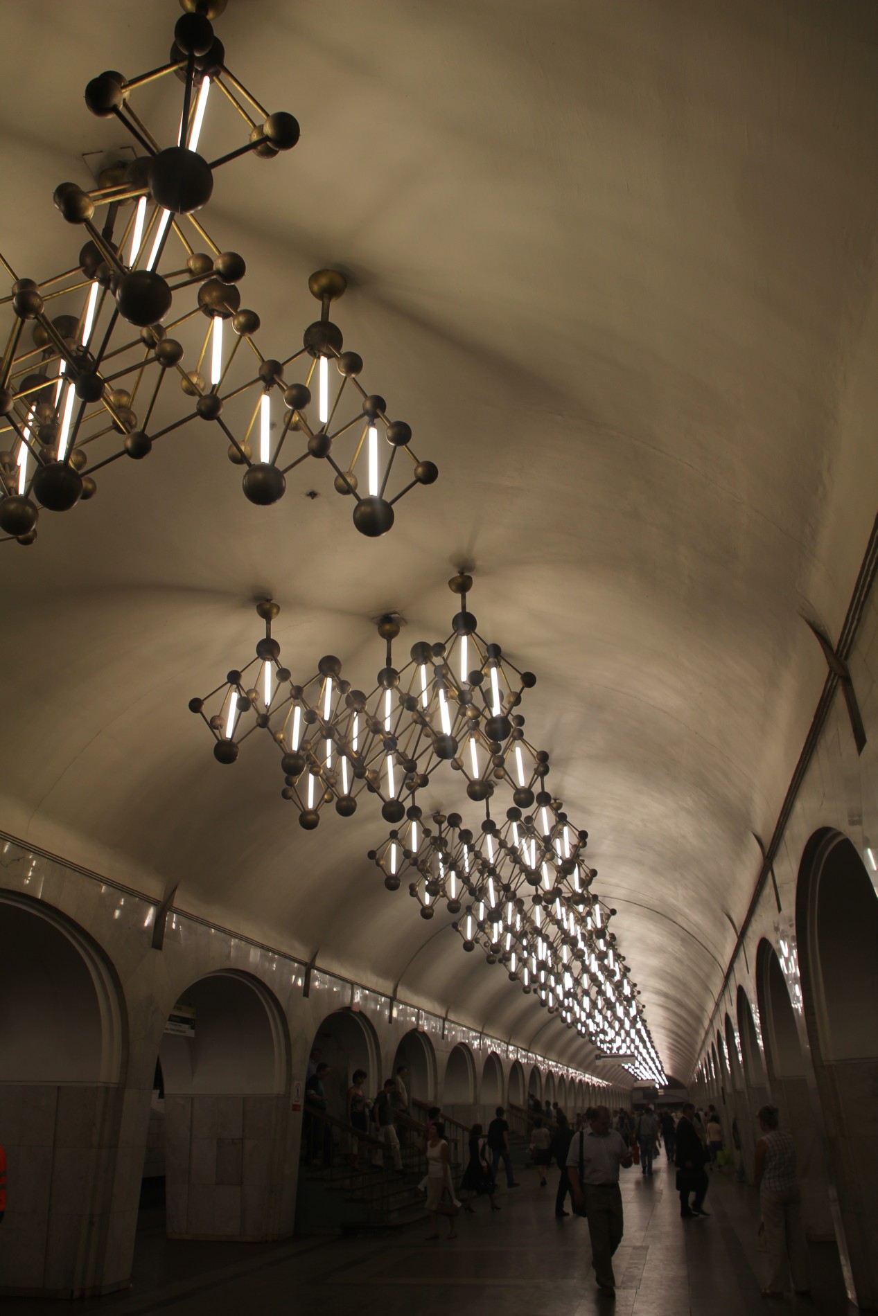 Unique chandeliers in the Moscow Metro's Mendeleevskaya Station were designed to look like representations of atomic bonds.