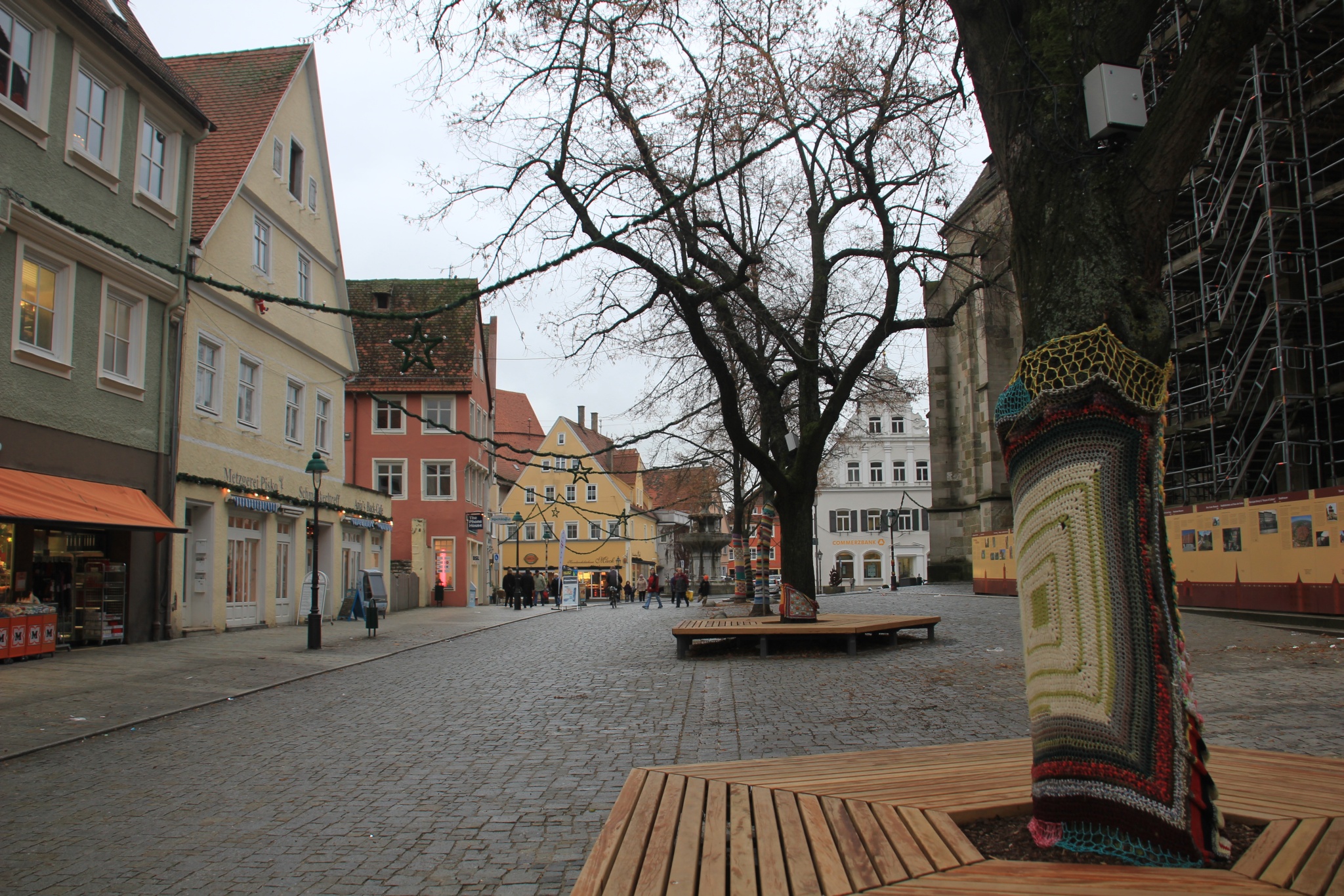 Guerilla knitting can be seen on the trees of N&ouml;rdlingen, Germany.