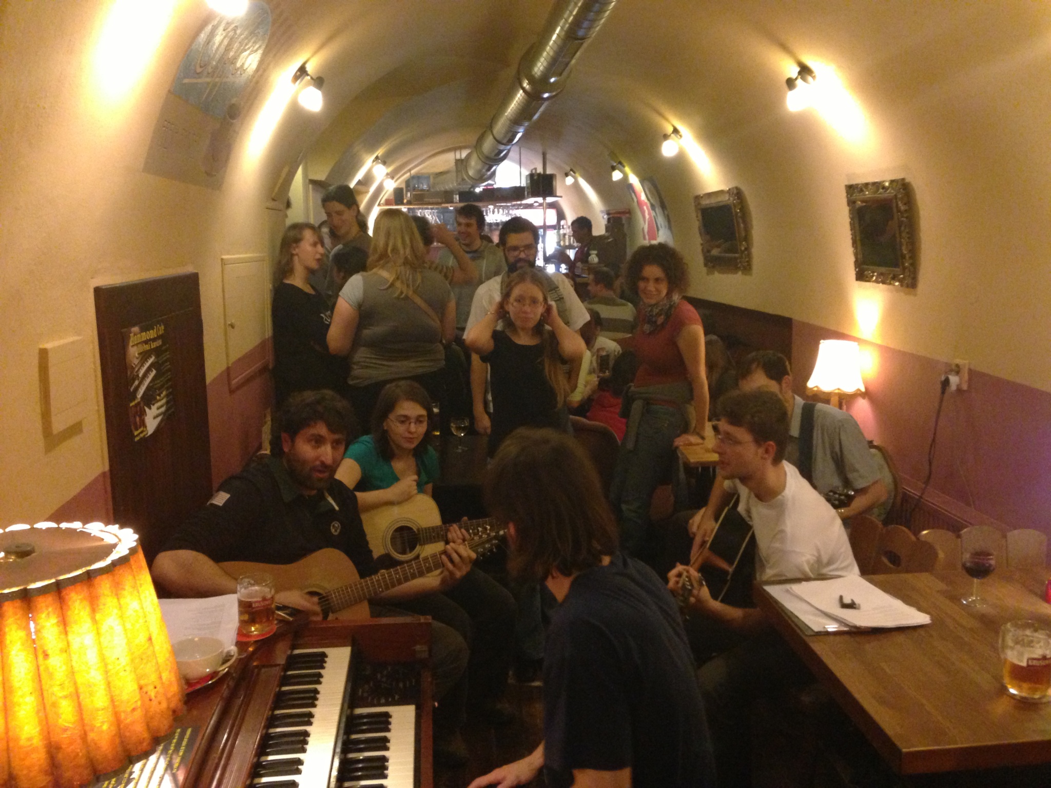 Musicians play folk music in the Hammond Cafe in Ä?esk&eacute; BudÄ?jovice, Czech Republic.